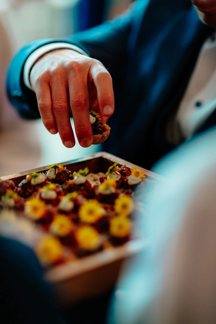 Gastronomisch diner tijdens huwelijksfeest