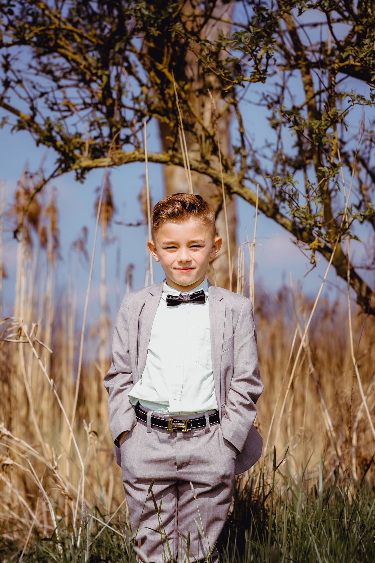 Fotoshoot eerste communie met warme lichtinval