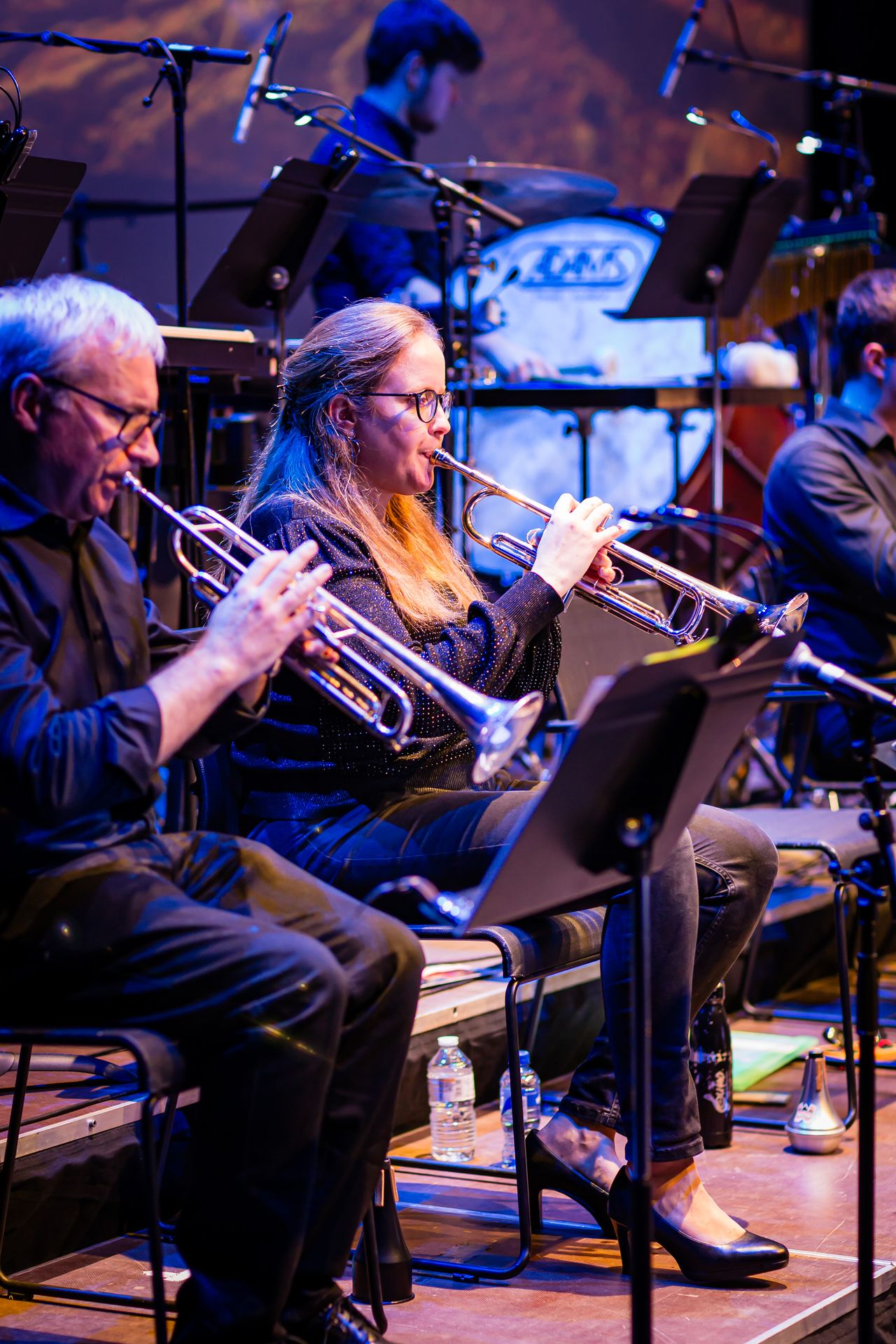 Eindejaarsconcert Harmonie Orkest live op podium