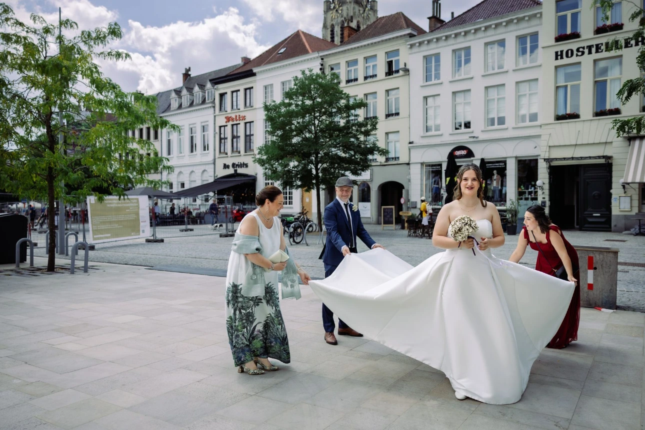 Burgerlijk huwelijk in het prachtige Stadhuis van Oudenaarde